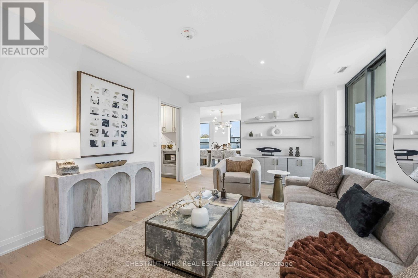 #409 505 GLENCAIRN AVENUE - 21