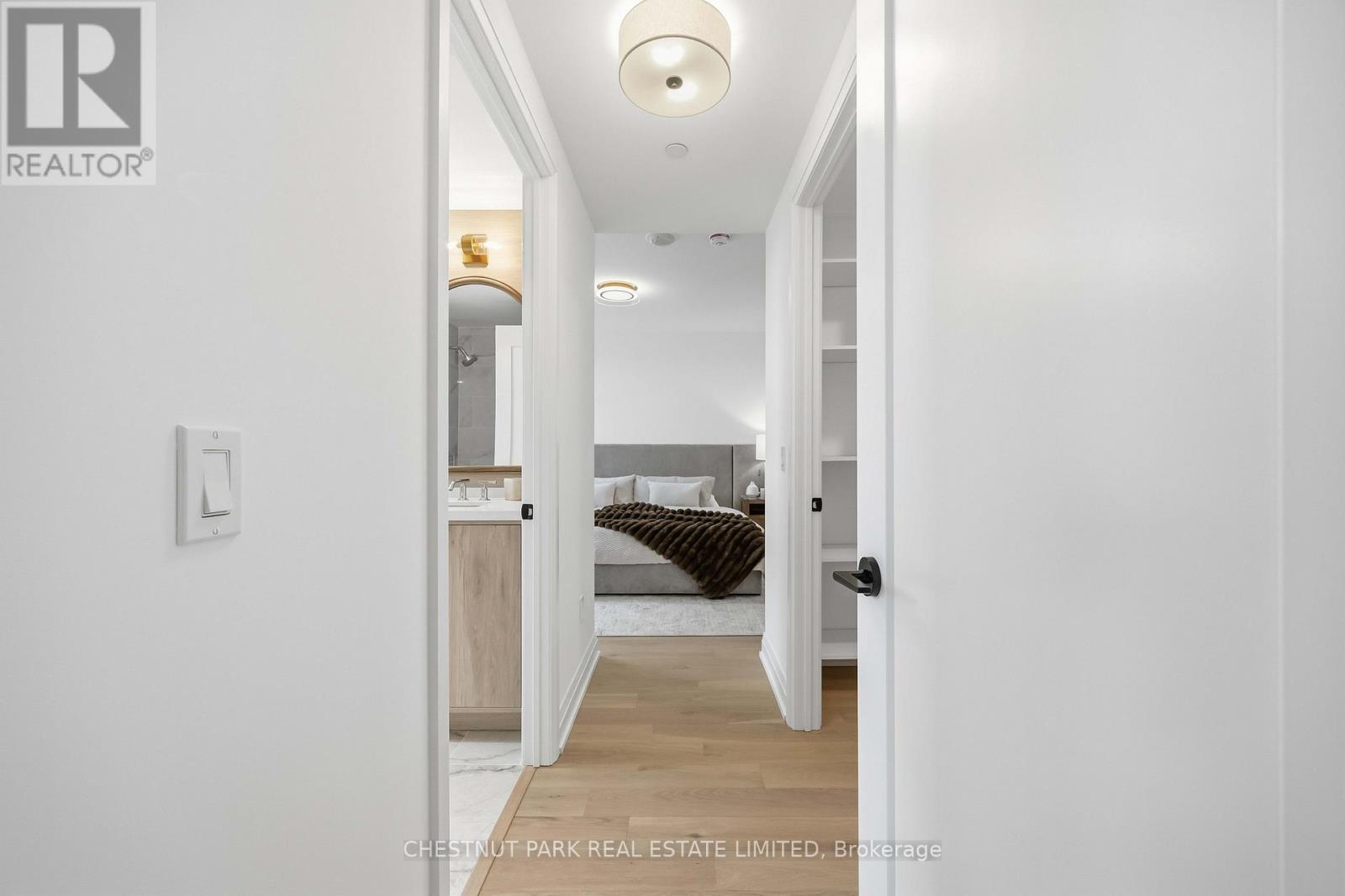 #409 505 GLENCAIRN AVENUE - 24