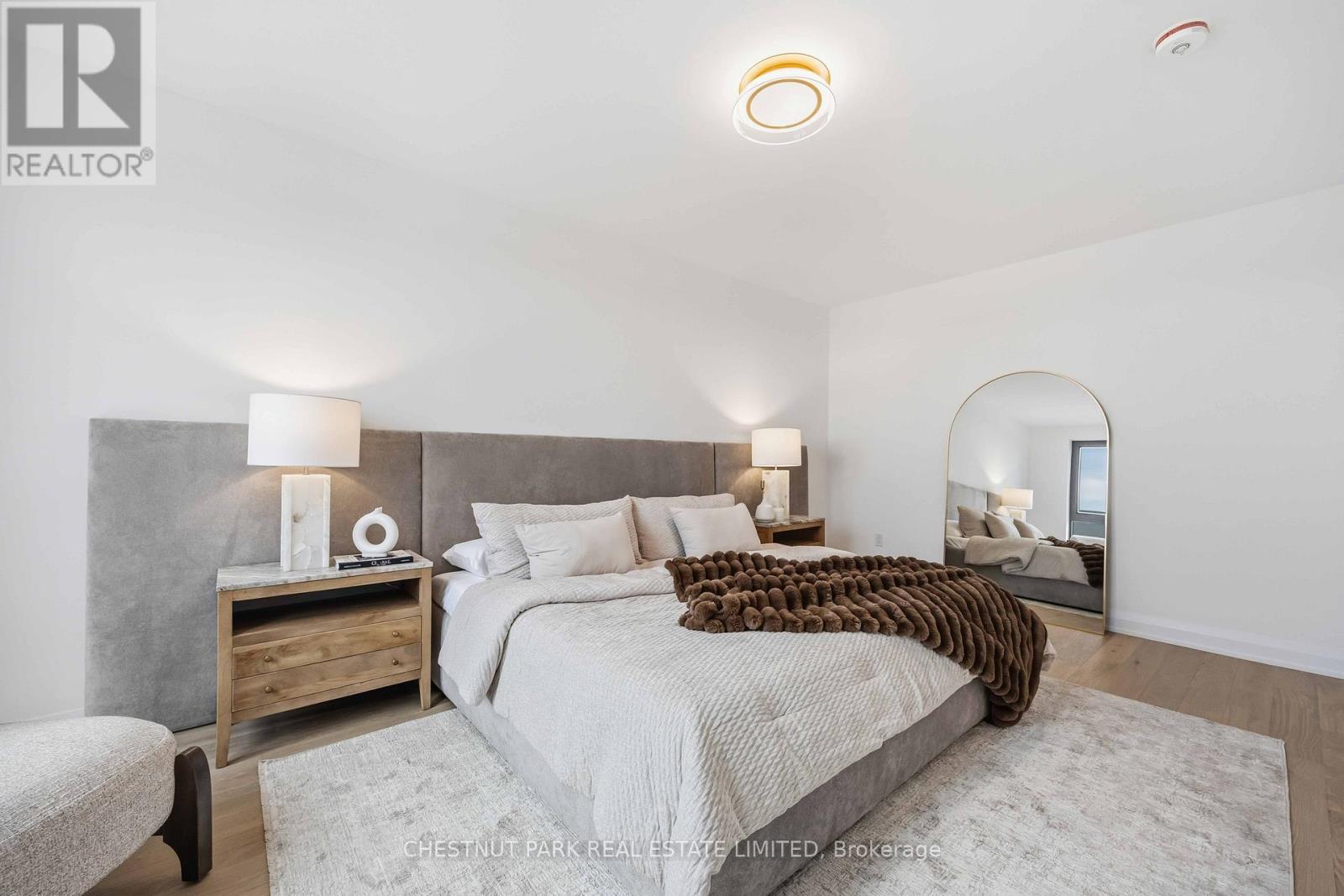 #409 505 GLENCAIRN AVENUE - 28