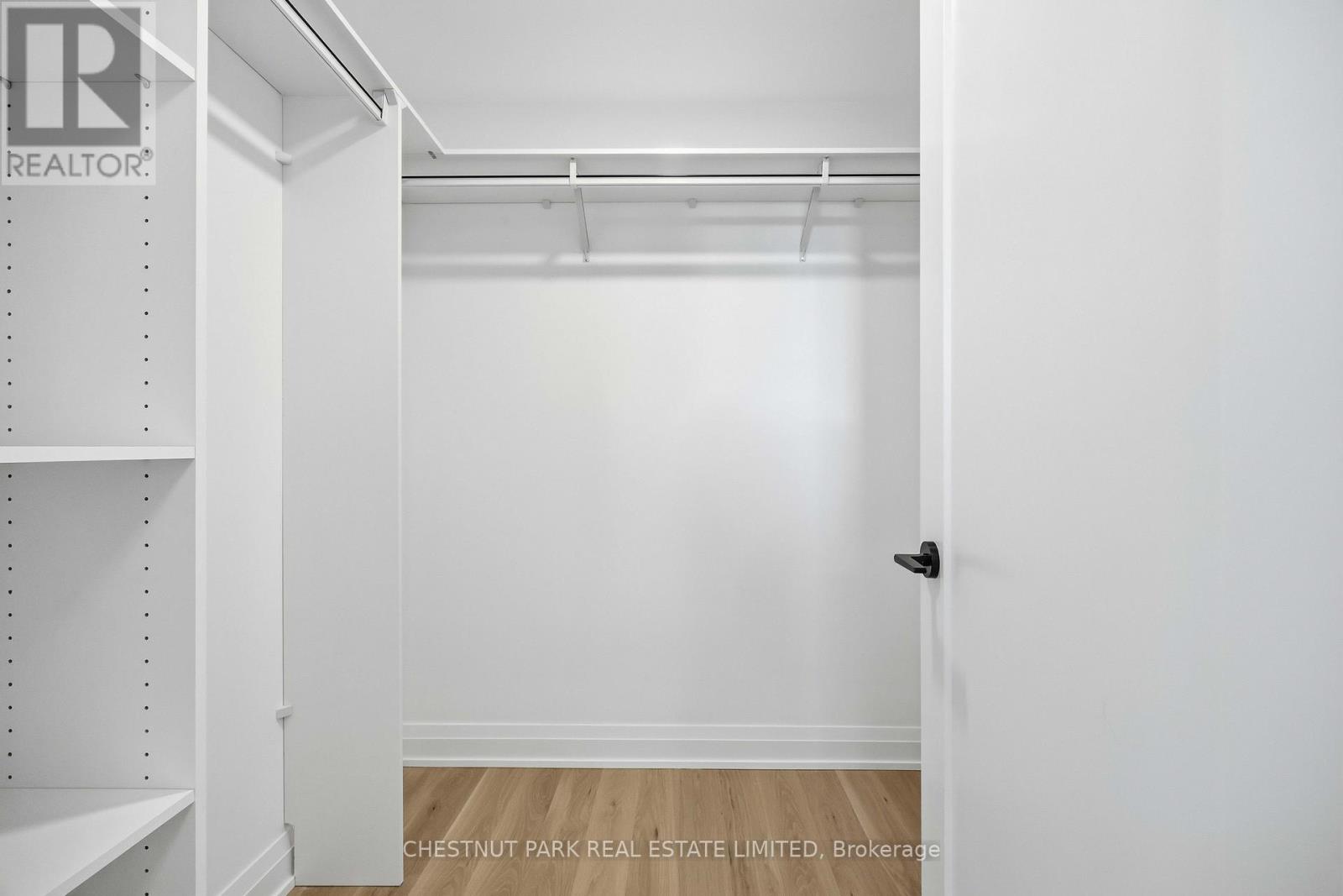 #409 505 GLENCAIRN AVENUE - 29