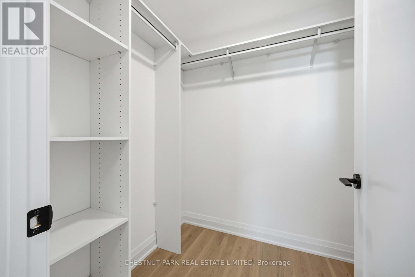 #409 505 GLENCAIRN AVENUE - 30