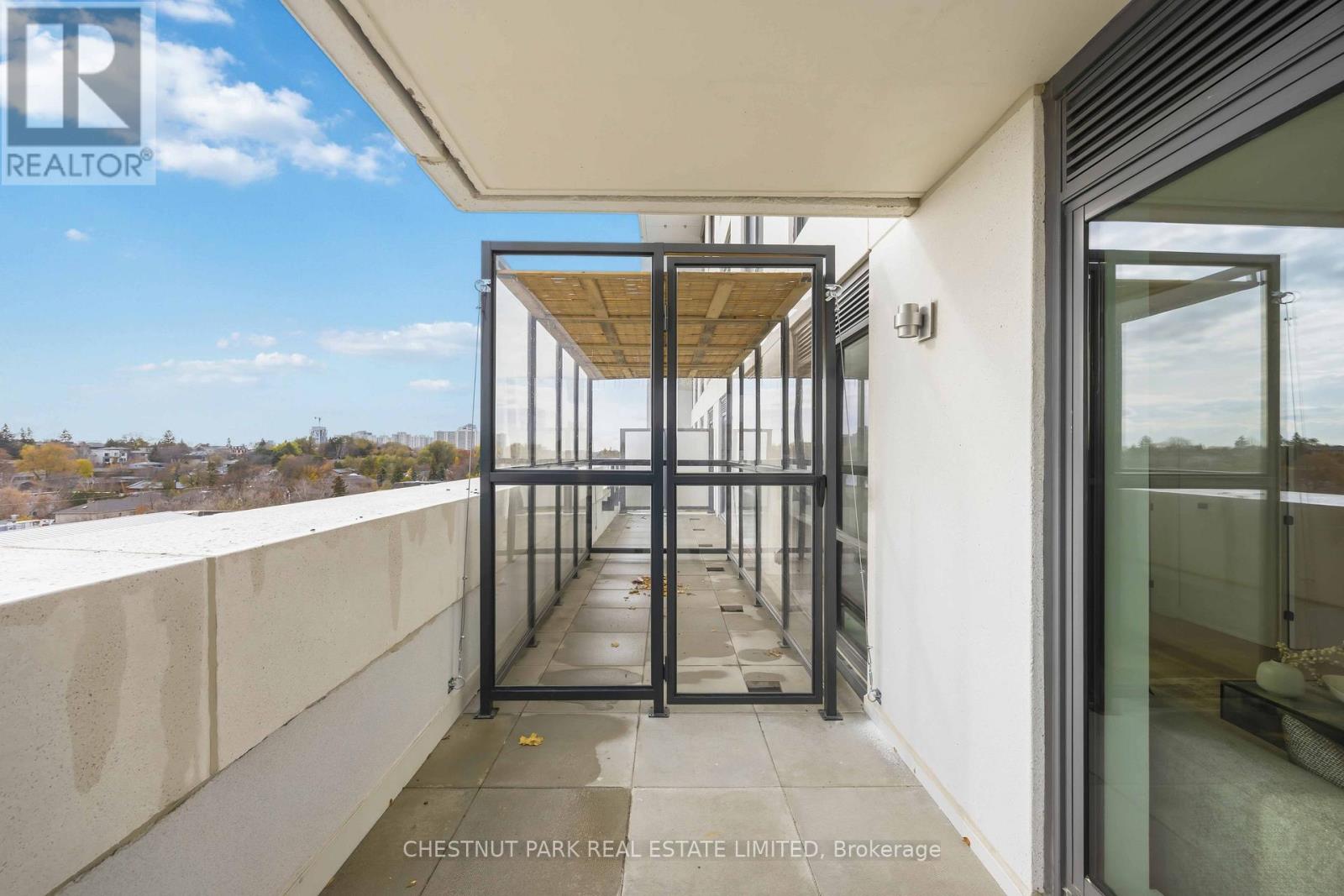 #409 505 GLENCAIRN AVENUE - 45
