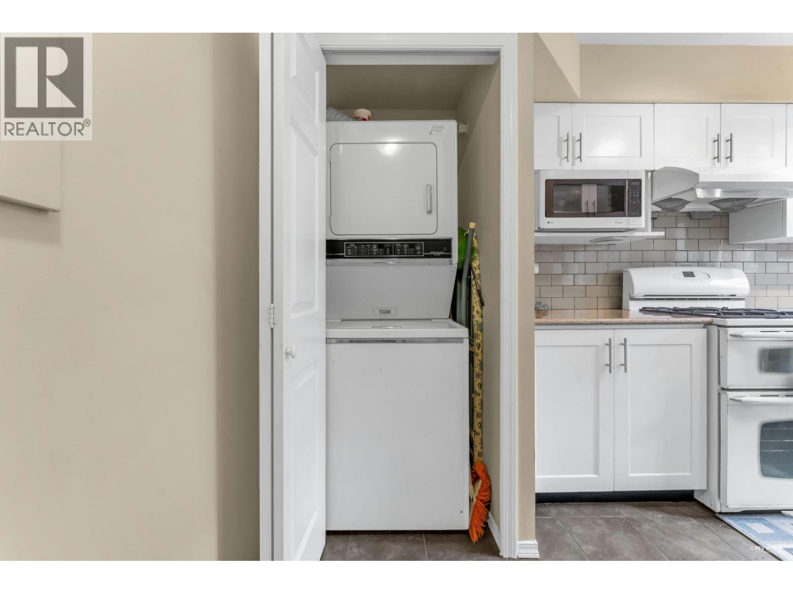 #8-4890 48 Avenue, Delta