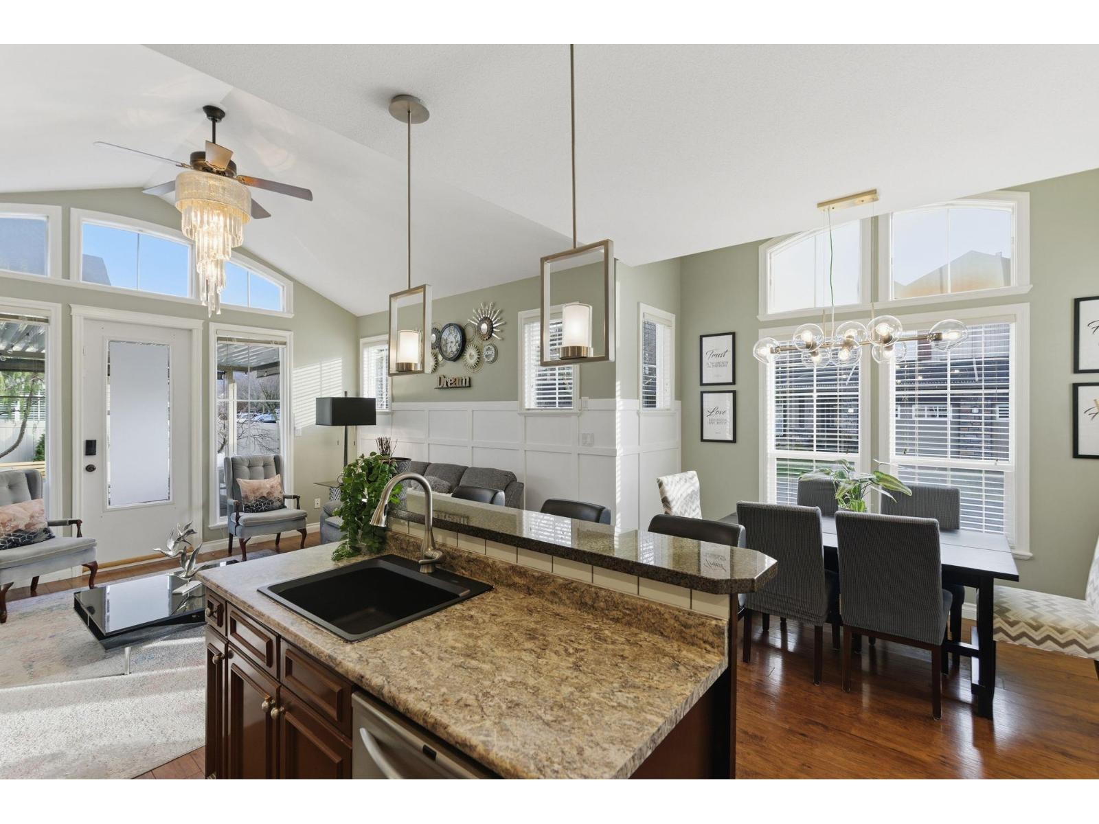 41 6577 SOUTHDOWNE PLACE, Sardis South, Chilliwack