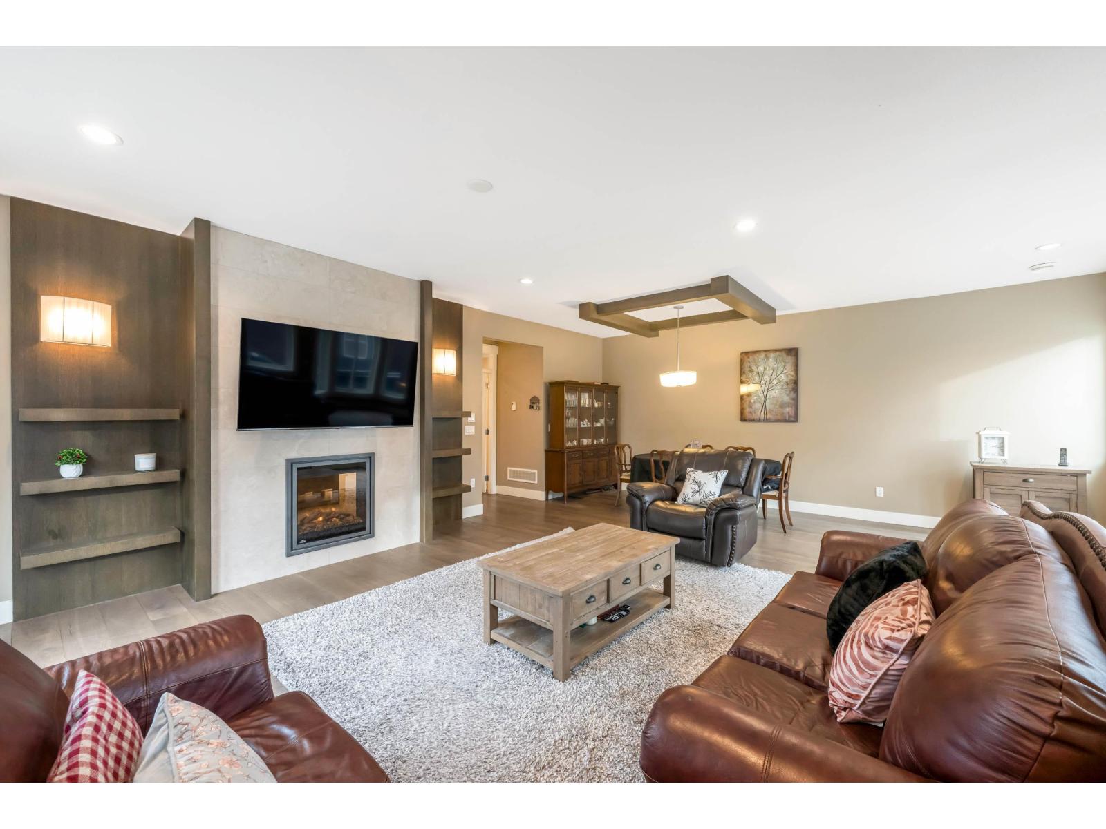 10 15977 26 AVENUE, Surrey