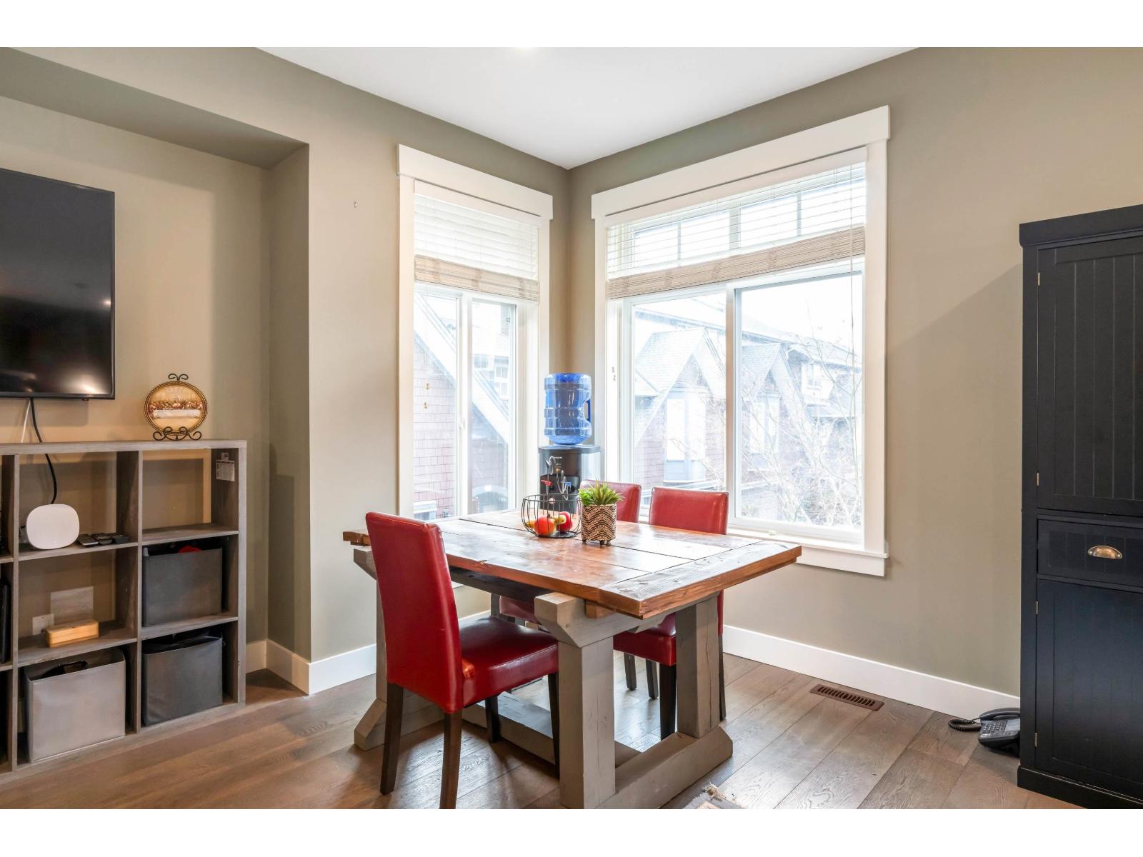 10 15977 26 AVENUE, Surrey