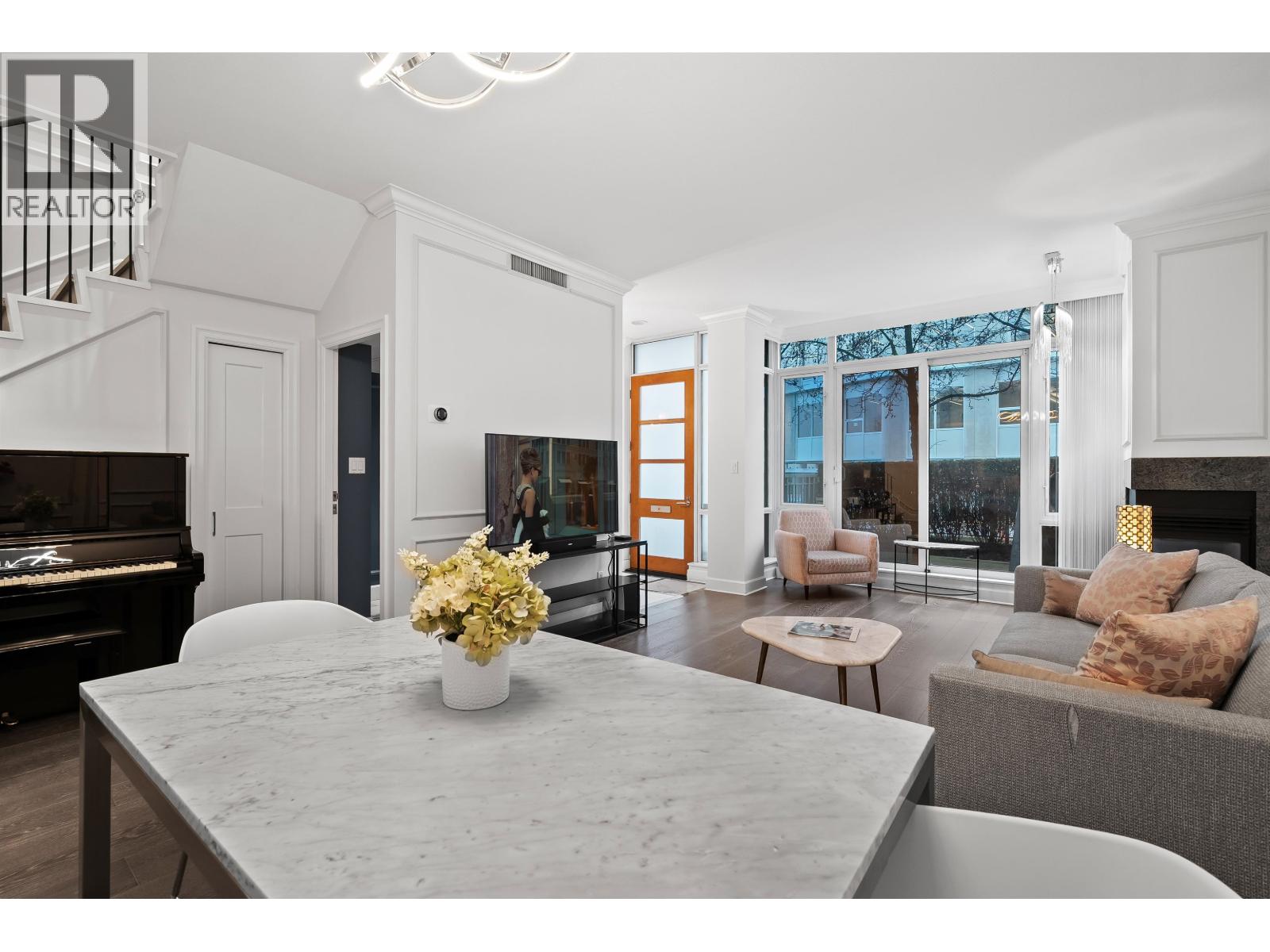 493 BROUGHTON STREET, Vancouver