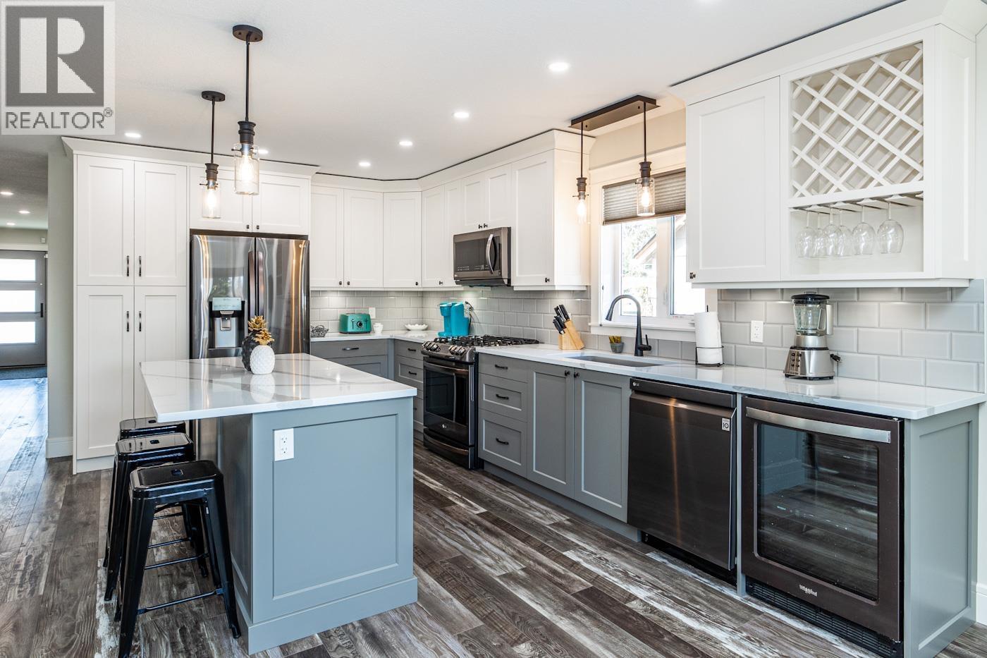 246 BURDEN STREET, Prince George