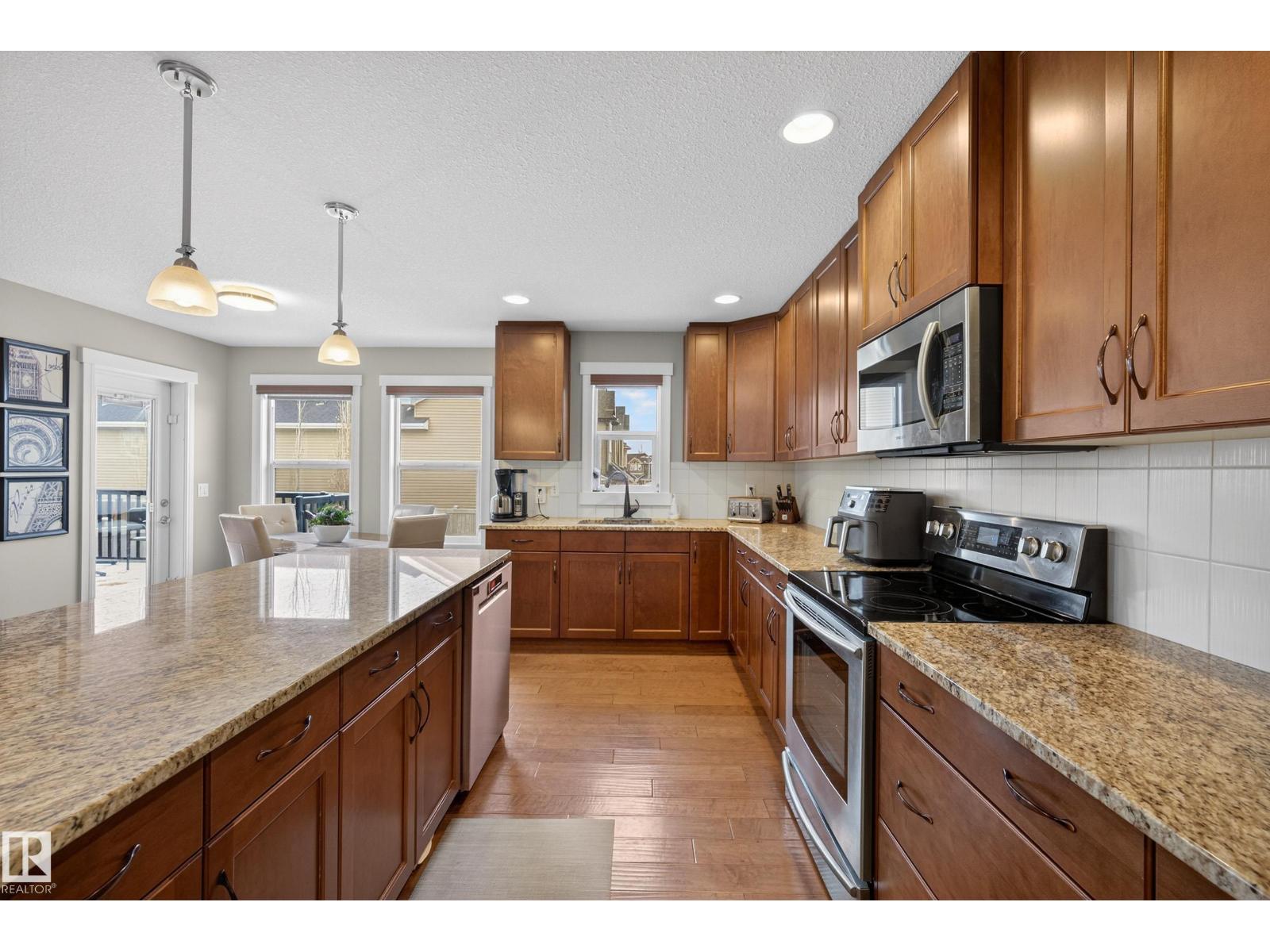 2 Ashmore Bay, Sherwood Park