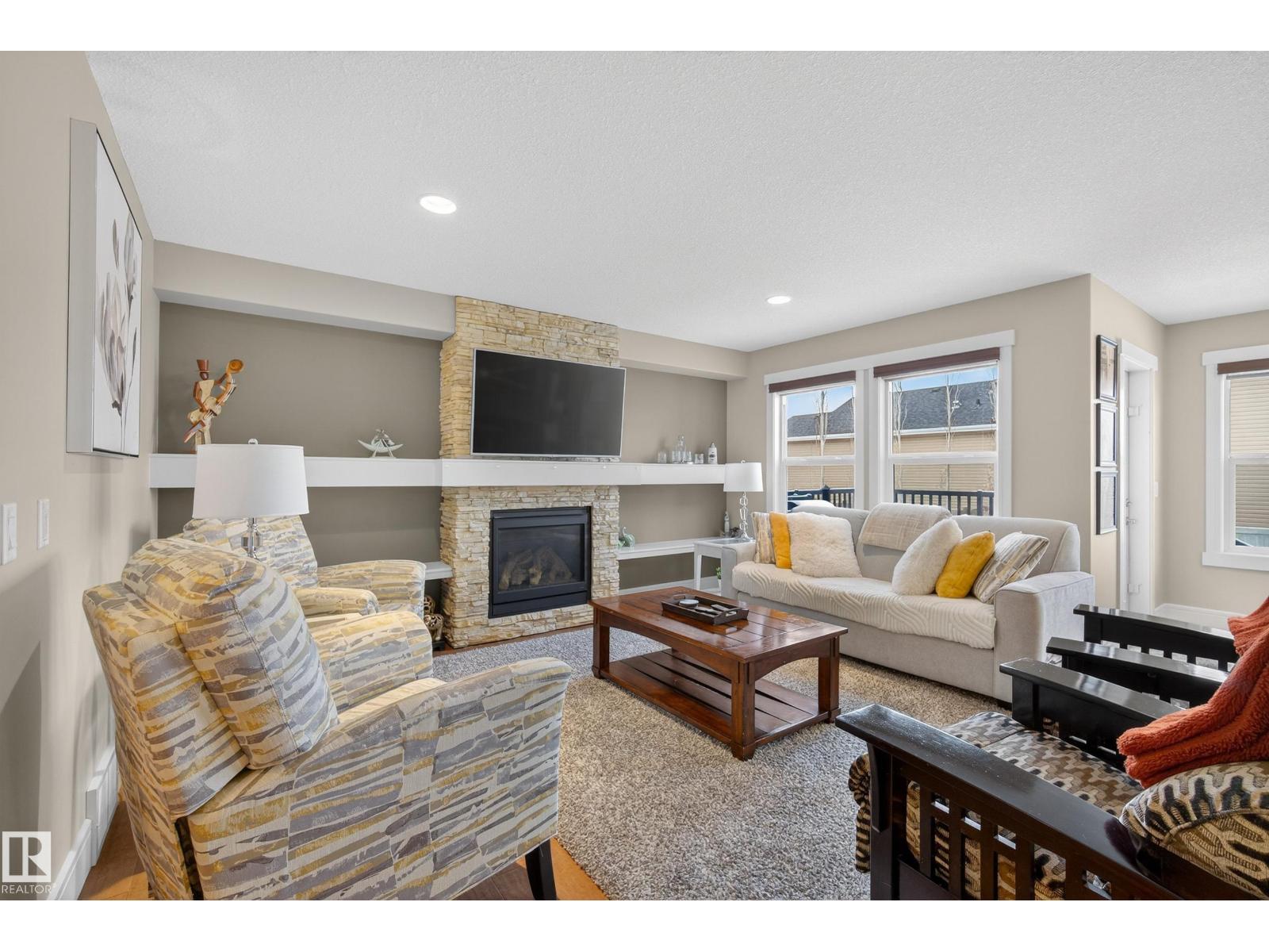 2 Ashmore Bay, Sherwood Park