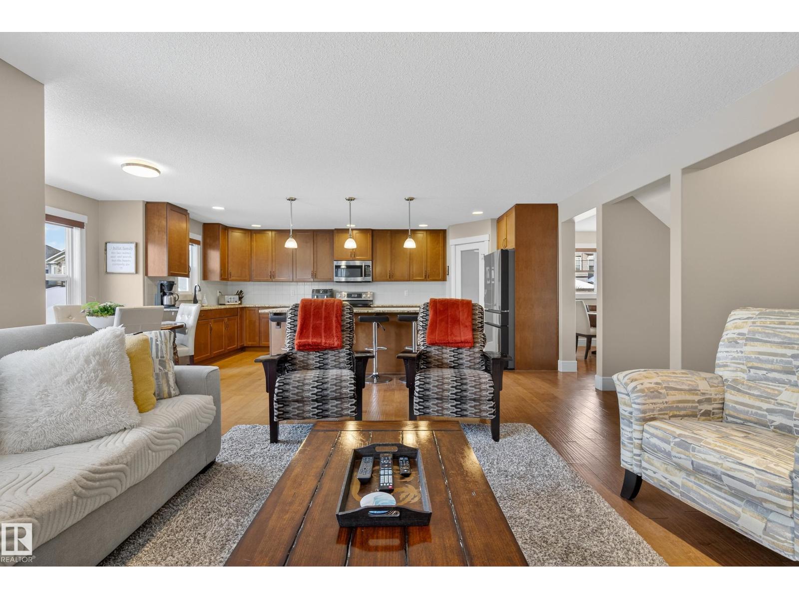 2 Ashmore Bay, Sherwood Park