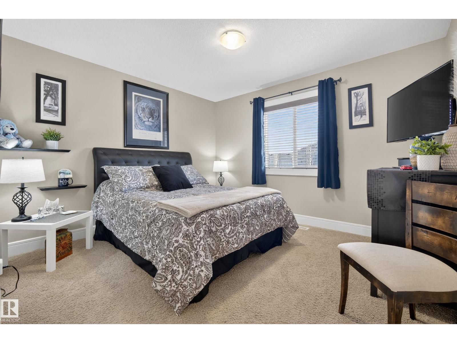 2 Ashmore Bay, Sherwood Park