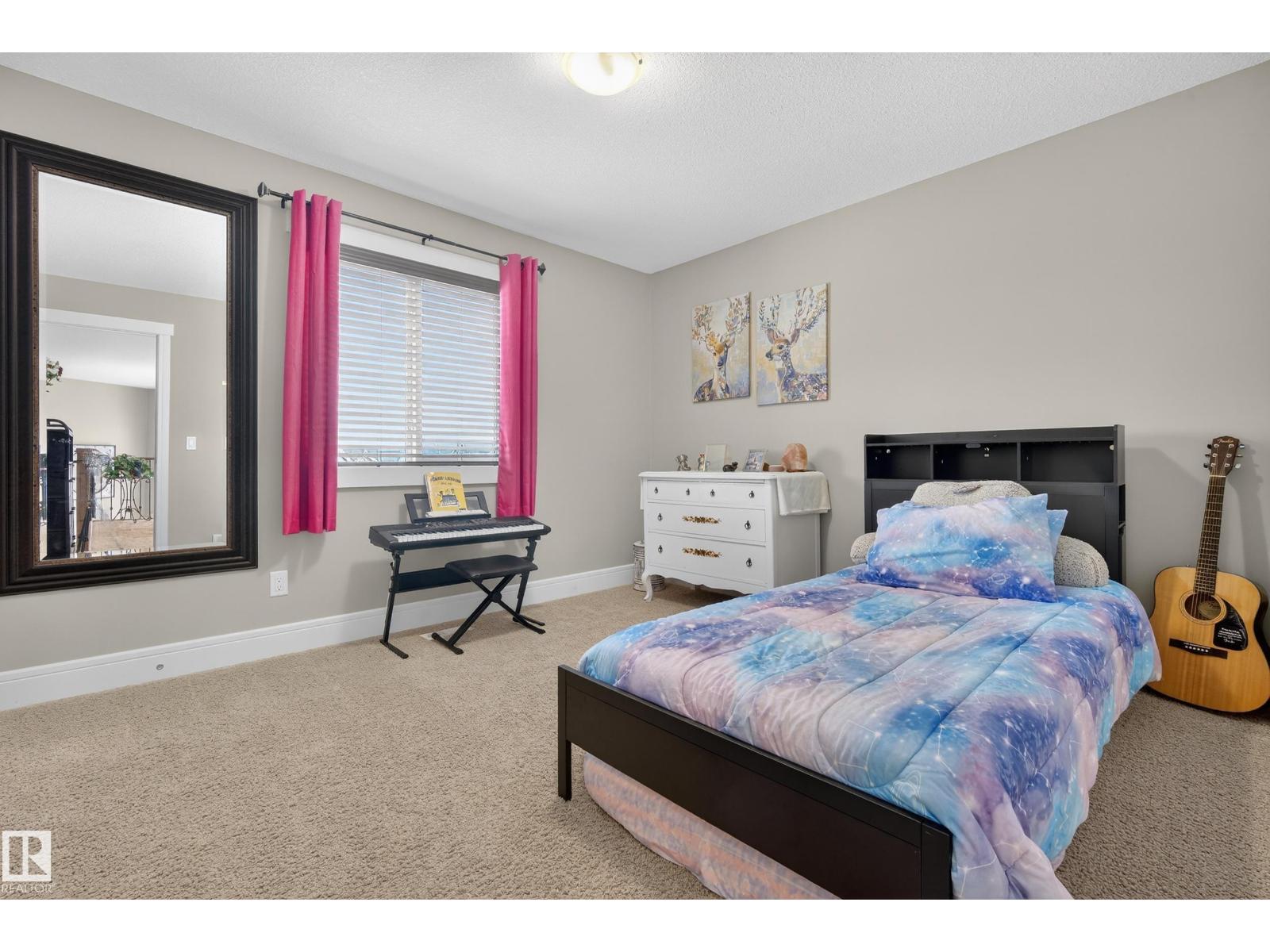 2 Ashmore Bay, Sherwood Park