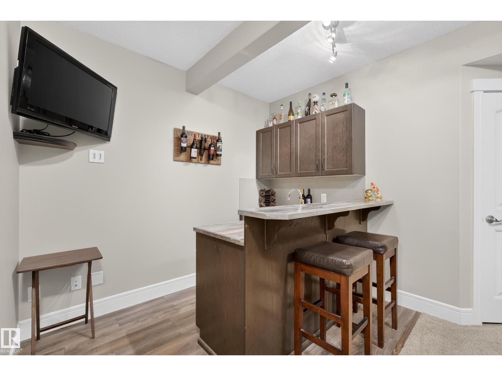 2 Ashmore Bay, Sherwood Park