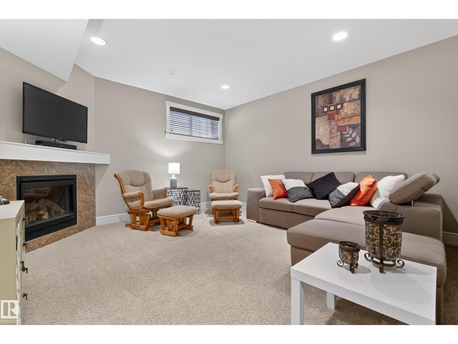 2 Ashmore Bay, Sherwood Park