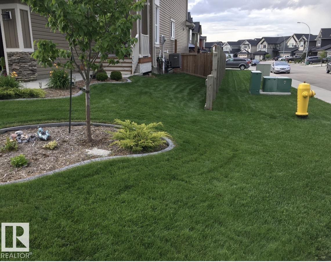 2 Ashmore Bay, Sherwood Park