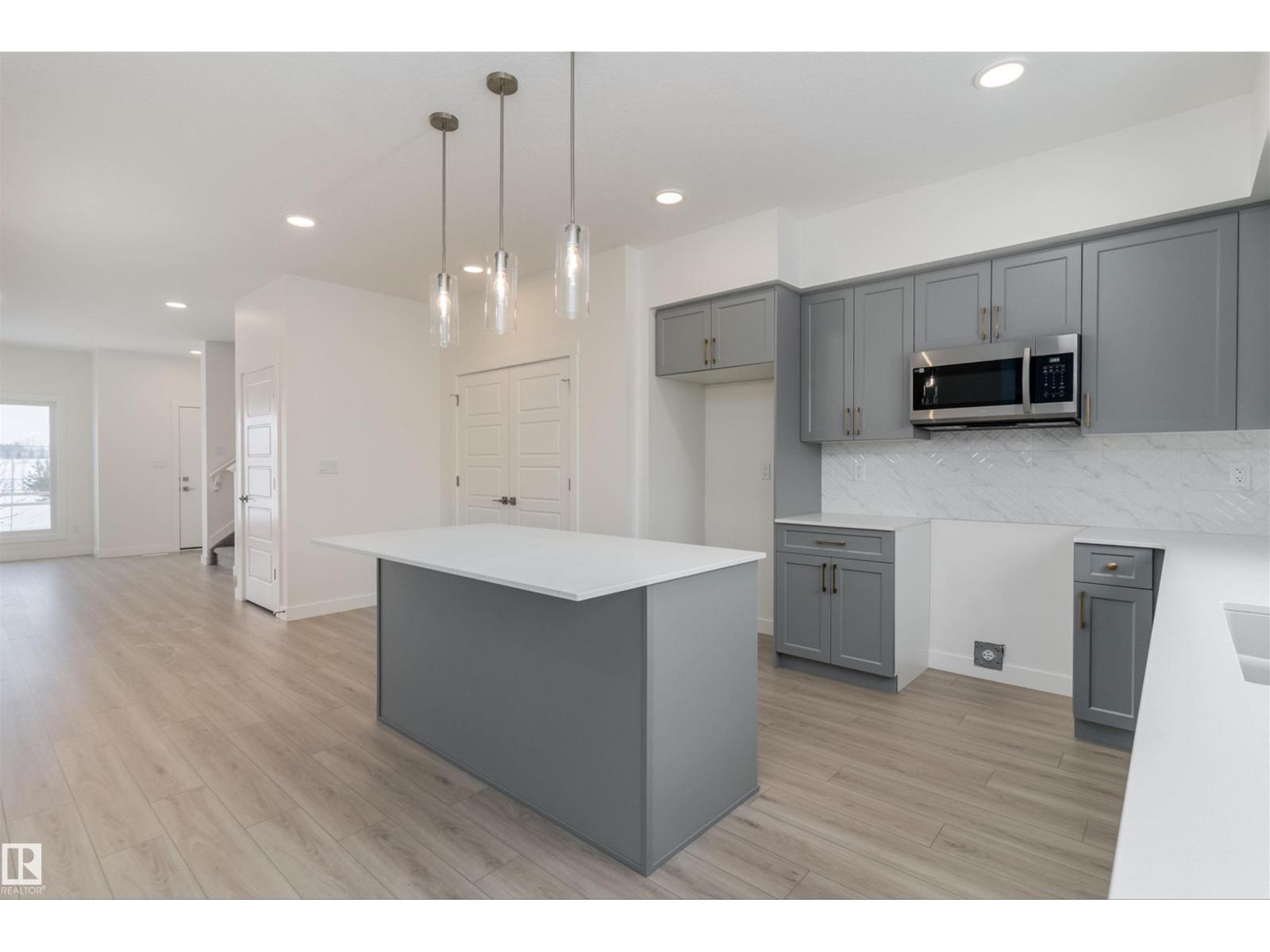 1250 MCLEOD AV, Spruce Grove