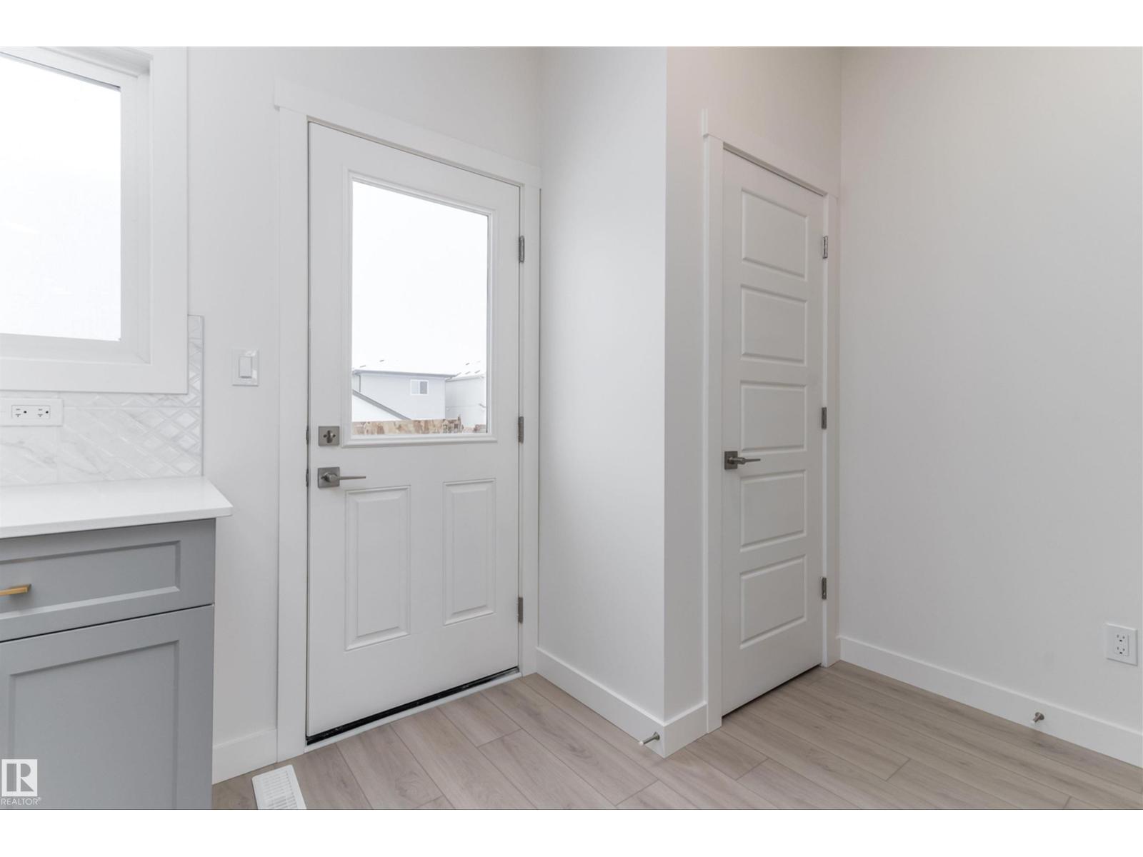 1250 MCLEOD AV, Spruce Grove