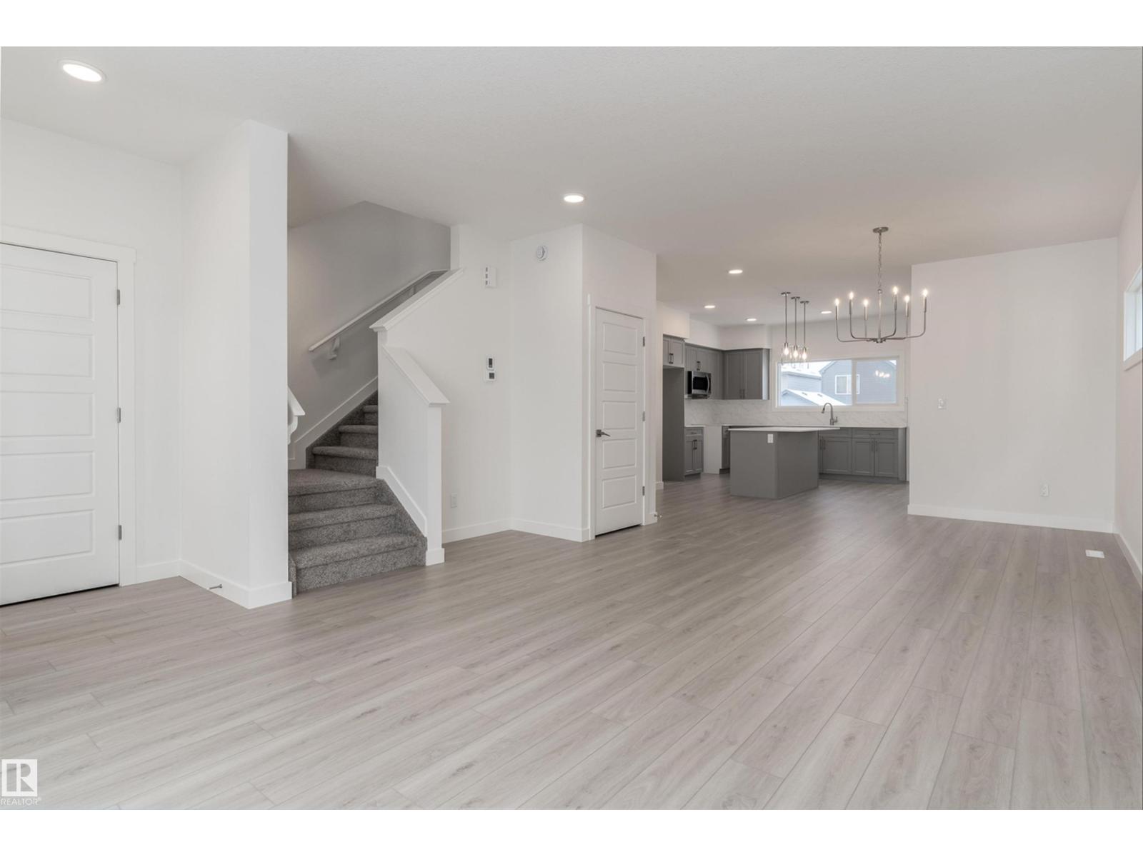 1250 MCLEOD AV, Spruce Grove