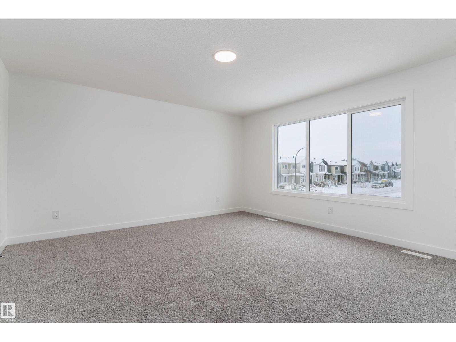 1 EMPRESS WY, Spruce Grove