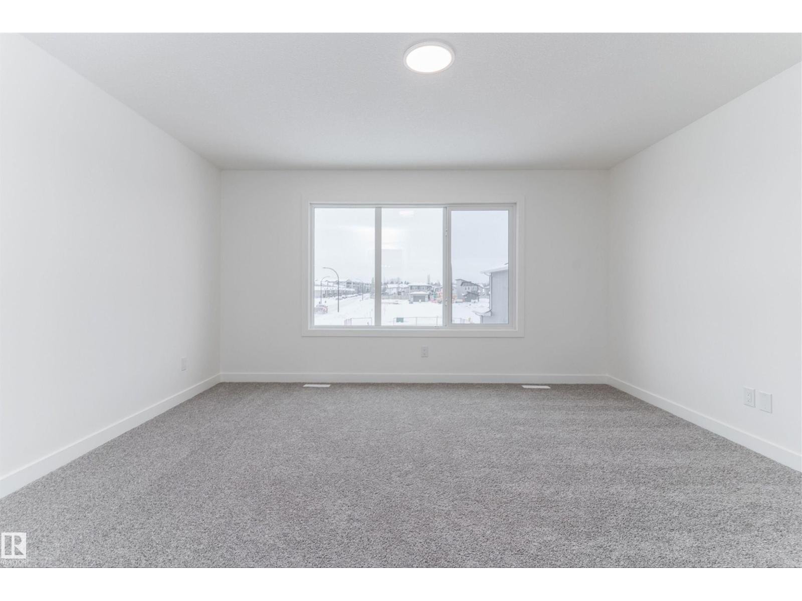 1 EMPRESS WY, Spruce Grove