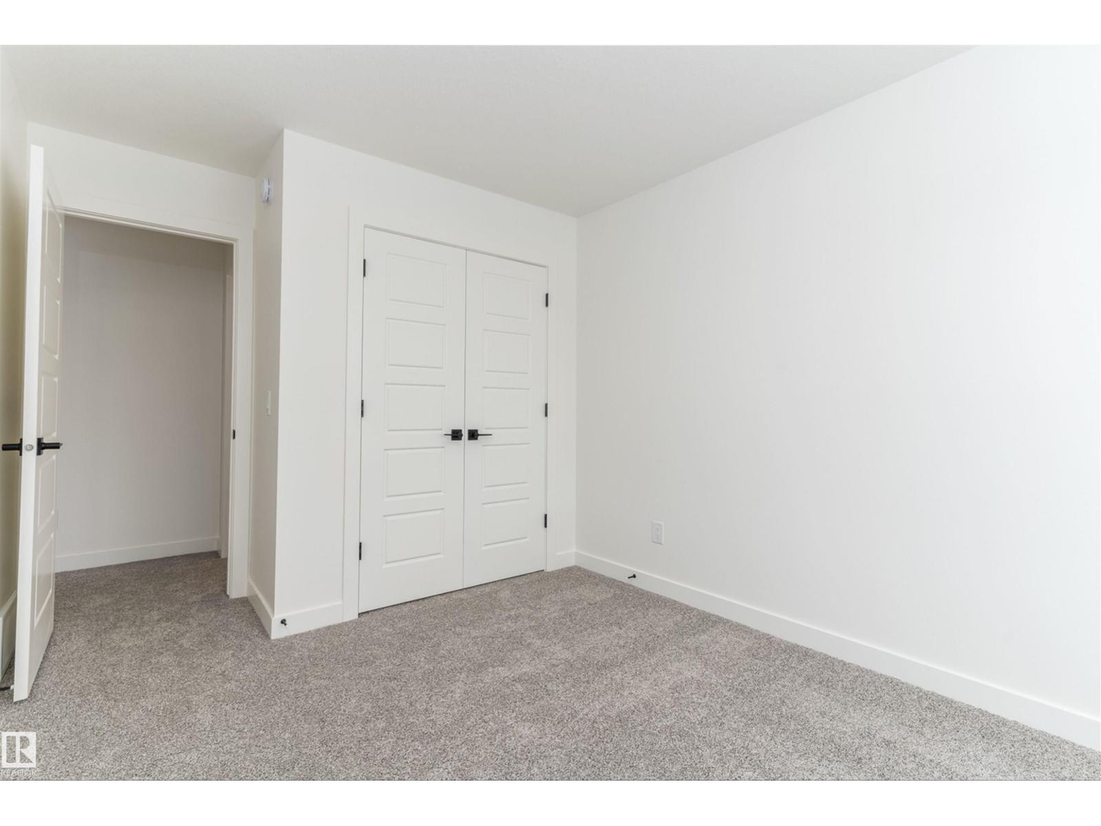 1 EMPRESS WY, Spruce Grove