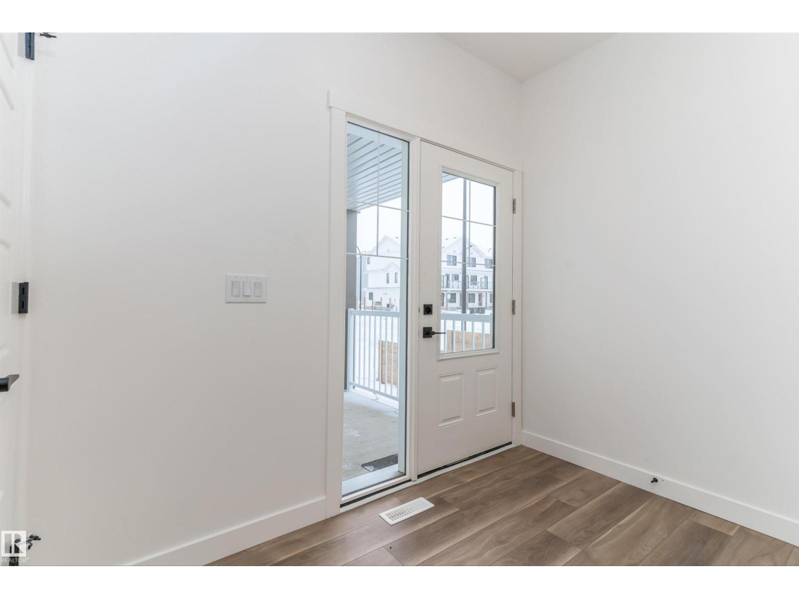 1 EMPRESS WY, Spruce Grove