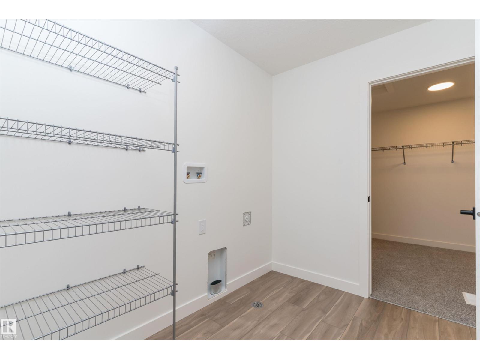 1 EMPRESS WY, Spruce Grove