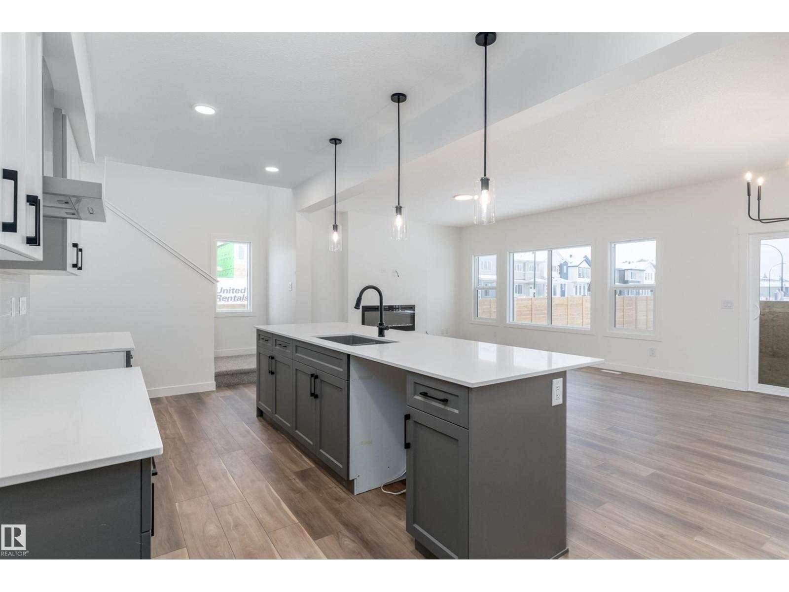 1 EMPRESS WY, Spruce Grove