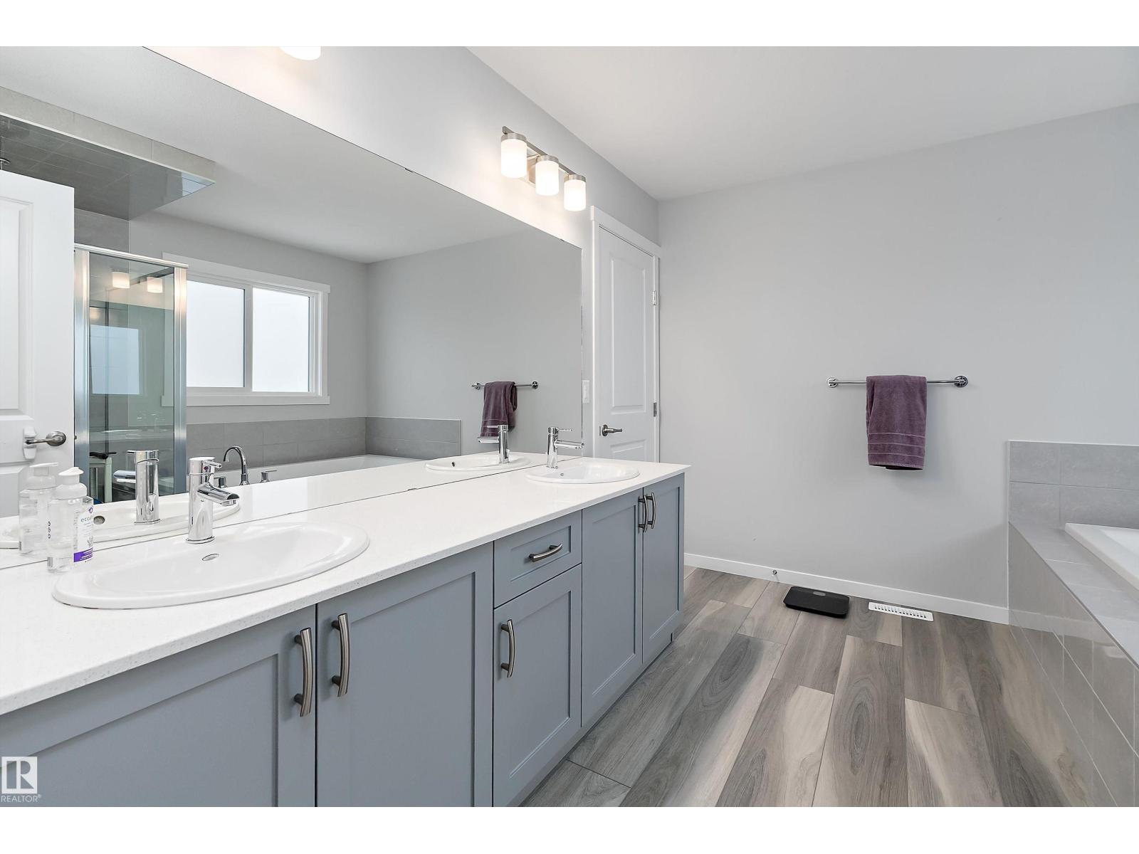 211 CALEDON CR, Spruce Grove