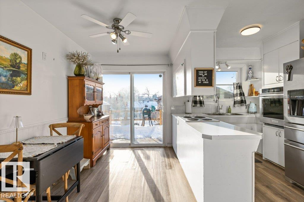 36 SUNSET BLVD, St. Albert