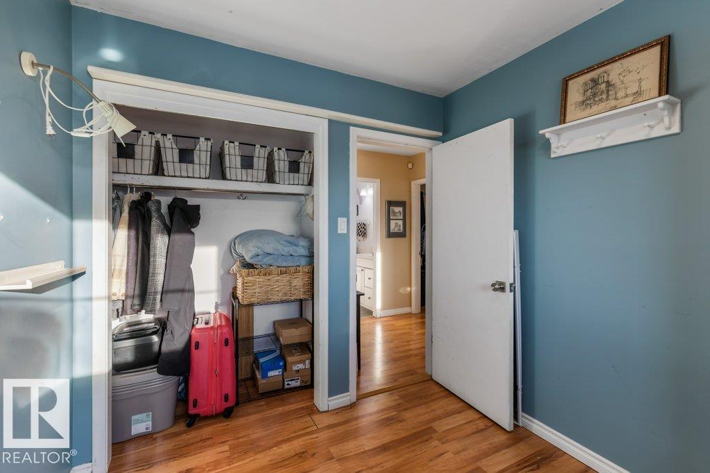 36 SUNSET BLVD, St. Albert