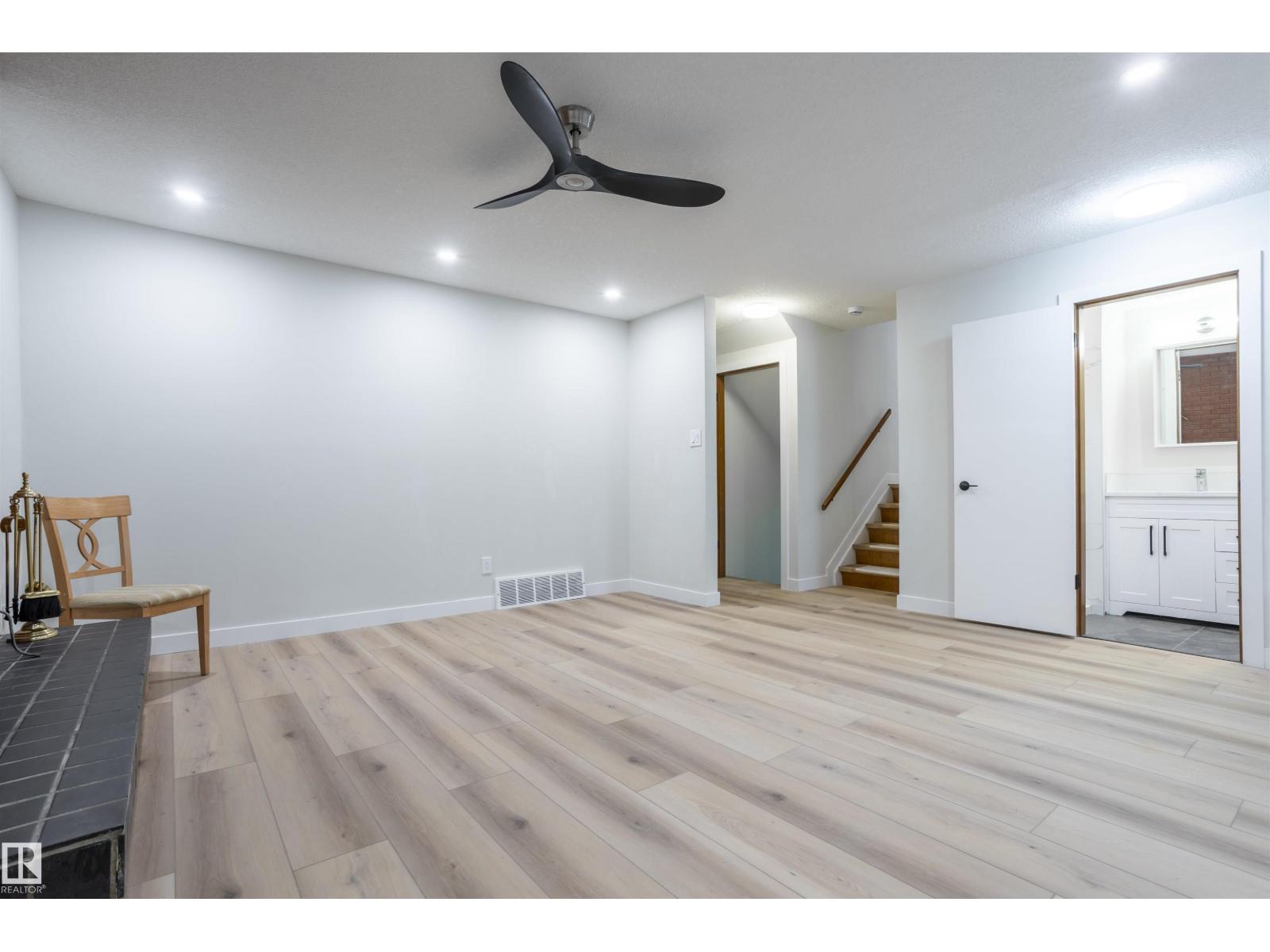 47 MANOR DR, Sherwood Park