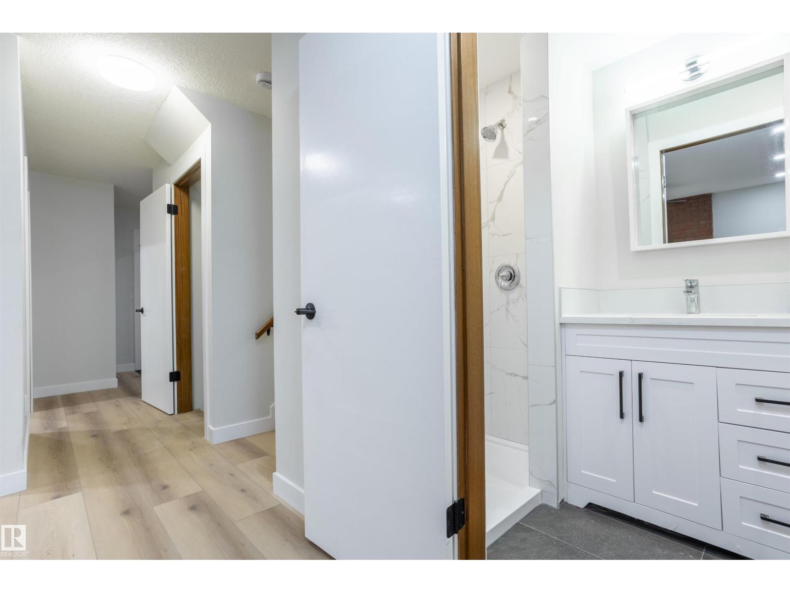 47 MANOR DR, Sherwood Park