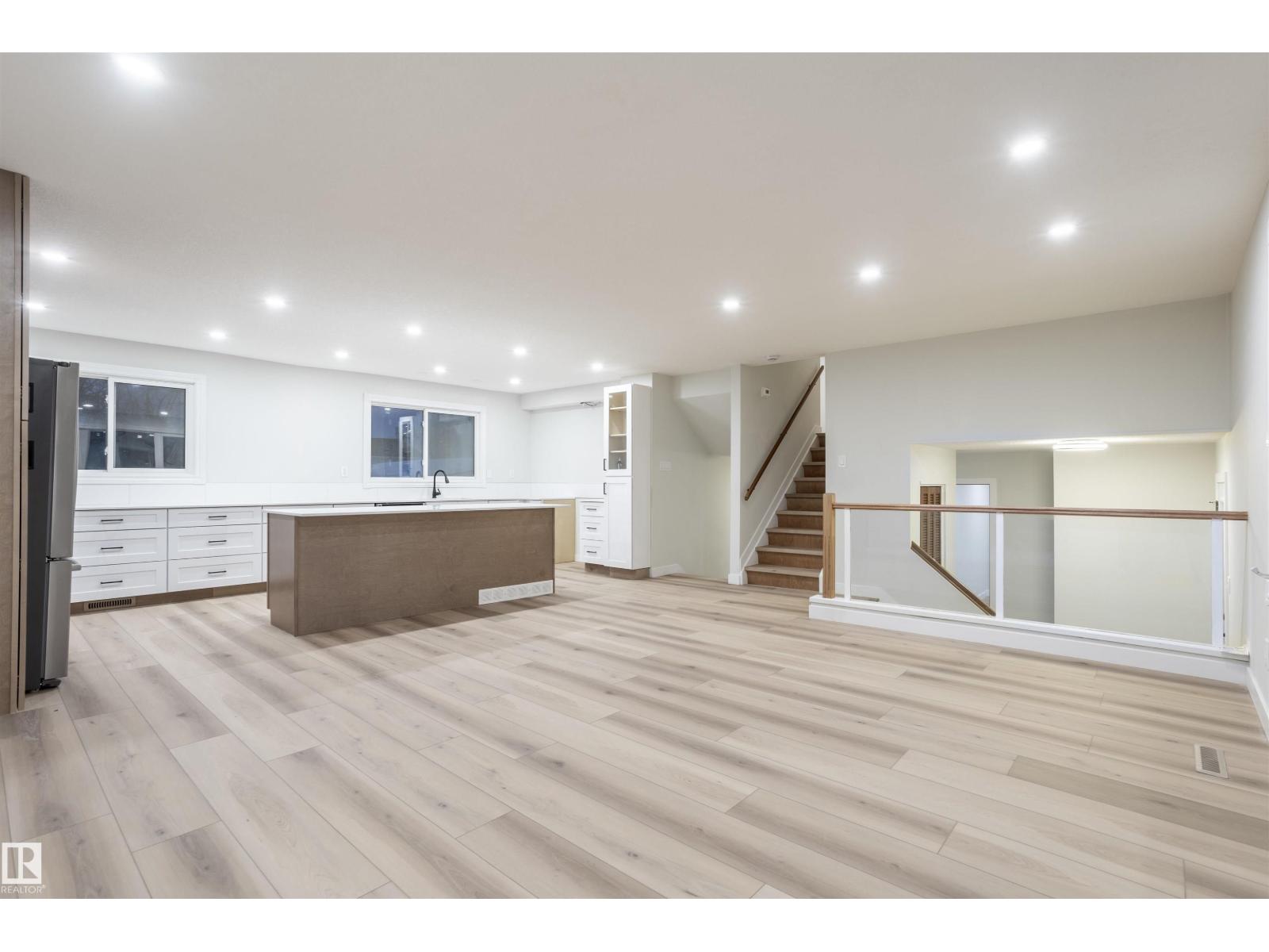 47 MANOR DR, Sherwood Park