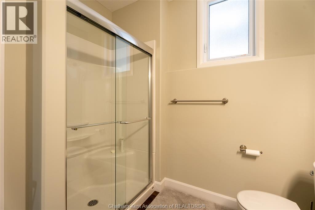 21 BAFFIN WAY - 42