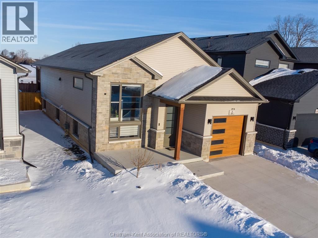 21 BAFFIN WAY - 47