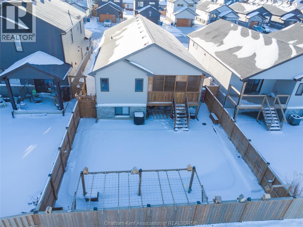 21 BAFFIN WAY - 49