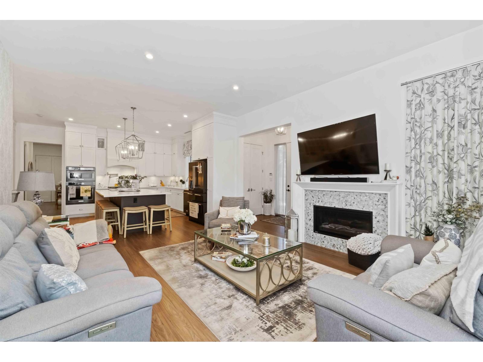 24095 53 AVENUE, Langley