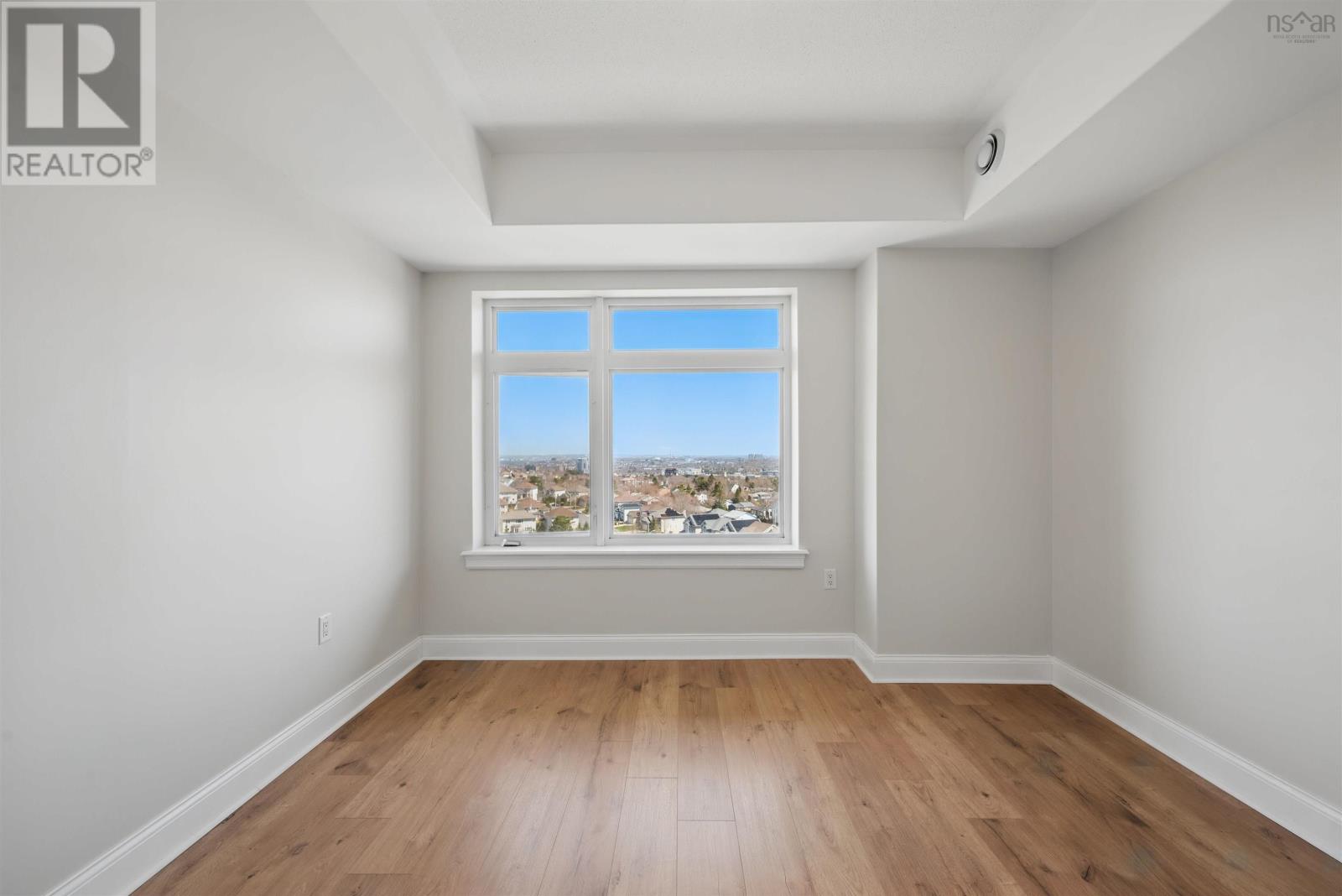 Property 15 of 35 of 901 60 Walter Havill Drive