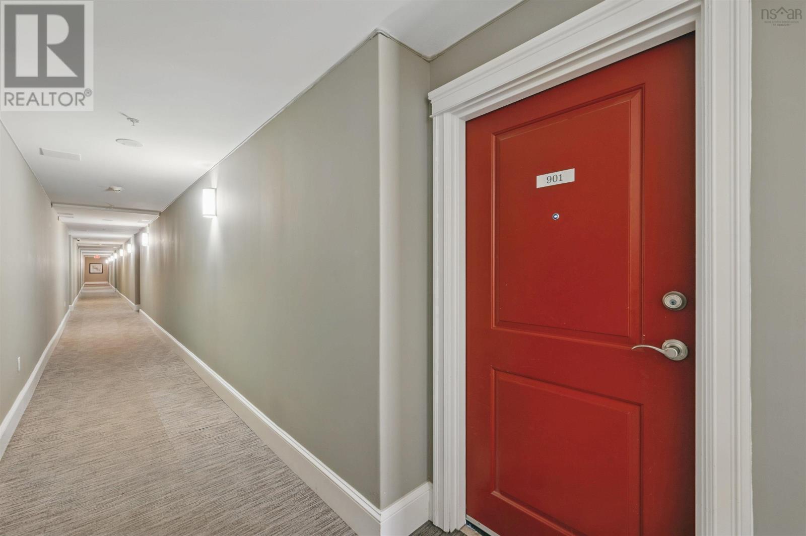 Property 32 of 35 of 901 60 Walter Havill Drive