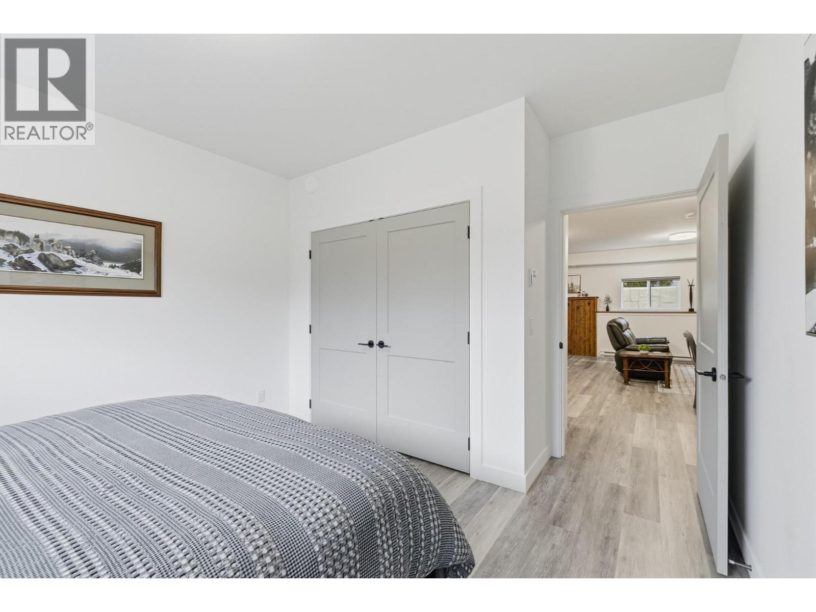 714 Lake Court - 45