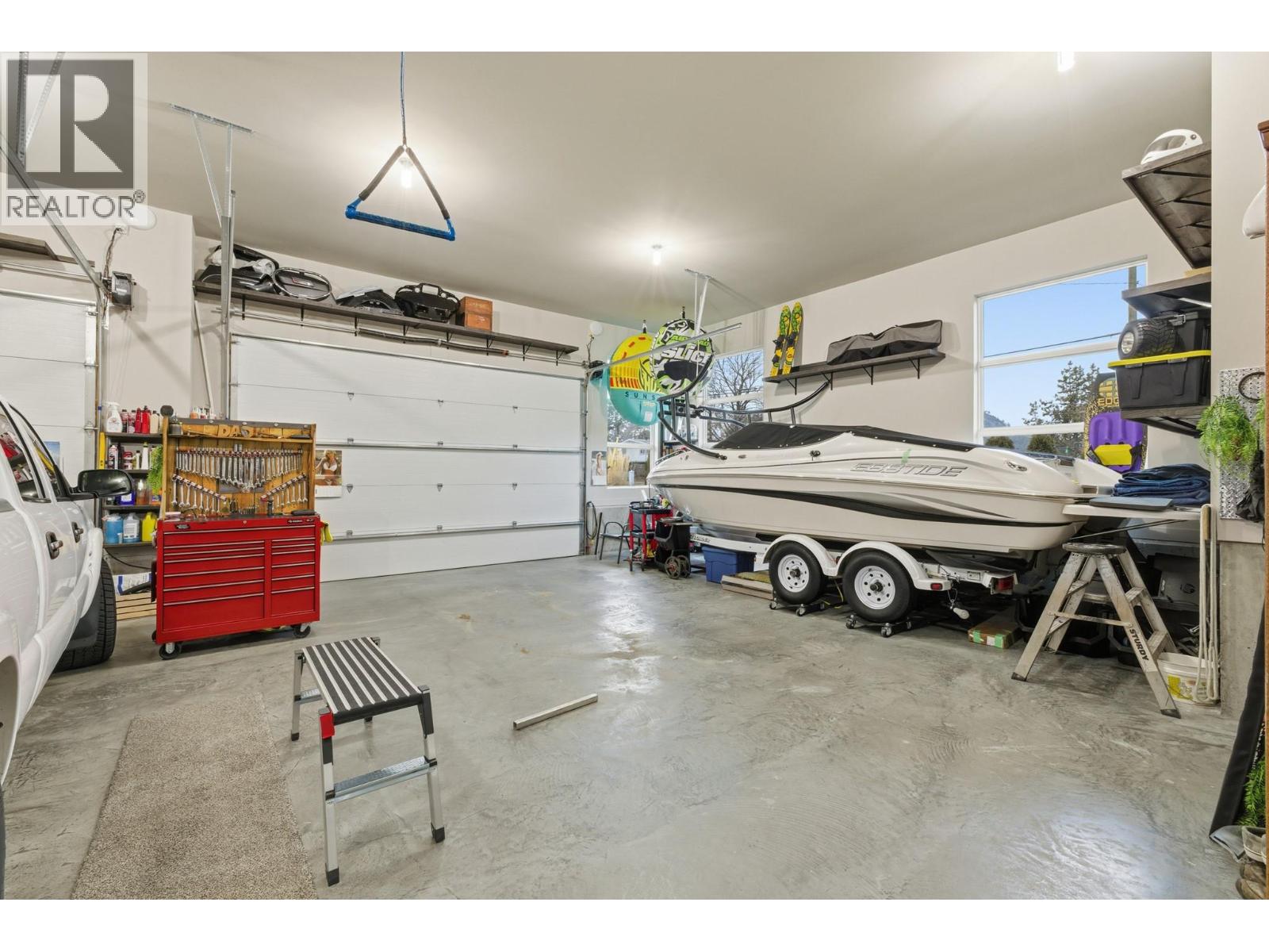 714 Lake Court - 52