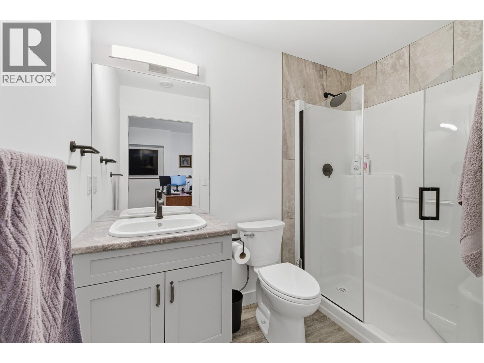 714 Lake Court - 32