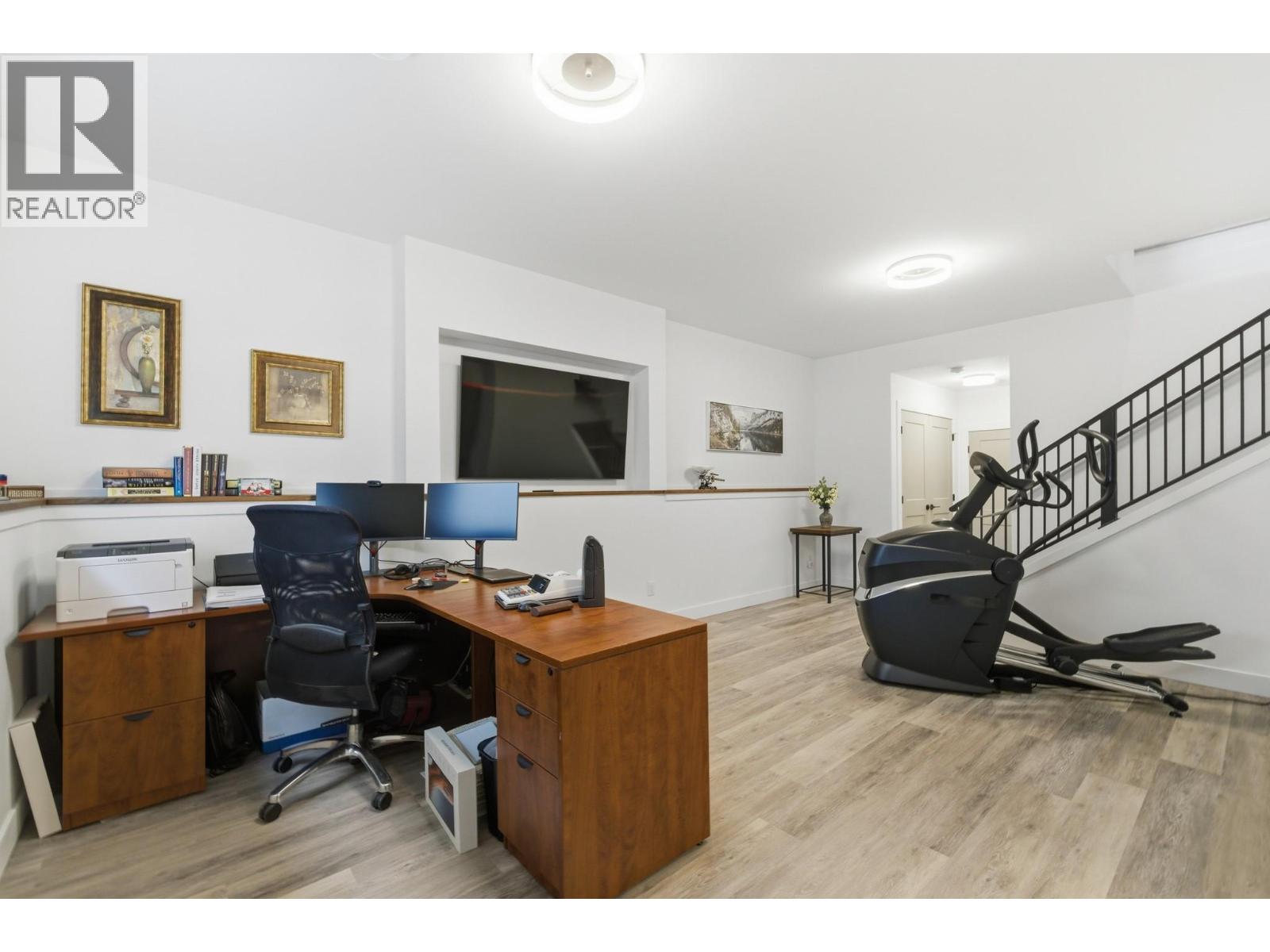714 Lake Court - 31