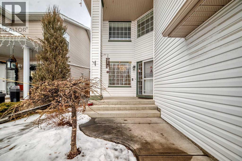 Single Family House for Sale in  Millrise Square SW Millrise Calgary 