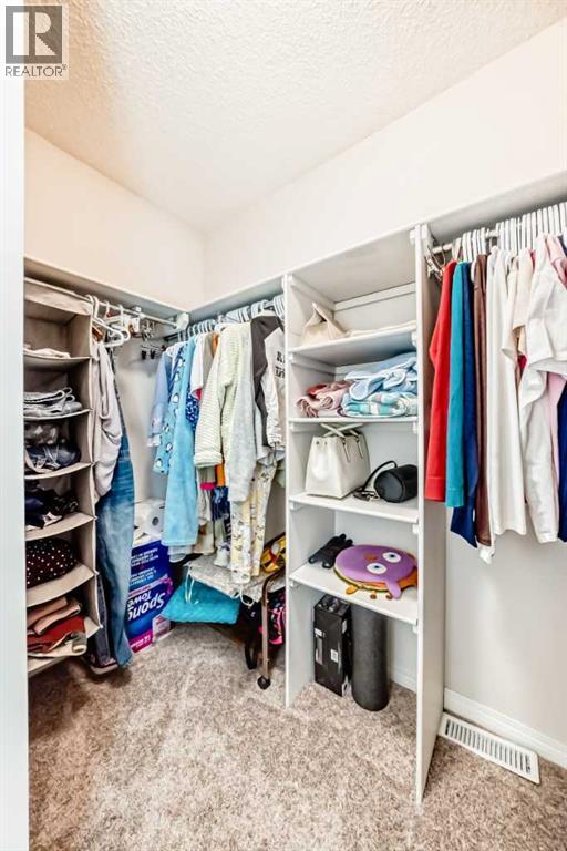 Single Family House for Sale in  Millrise Square SW Millrise Calgary 