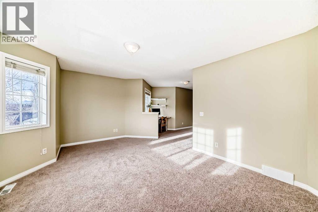 Single Family House for Sale in  Millrise Square SW Millrise Calgary 