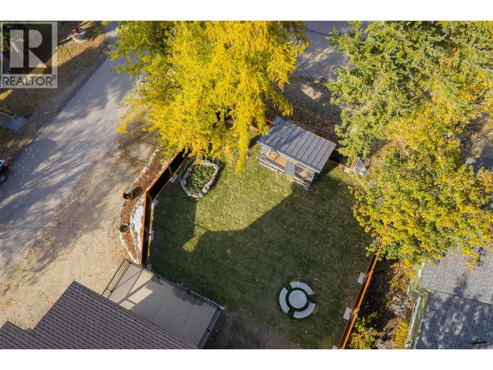 2690 Monte Christo Street, Rossland