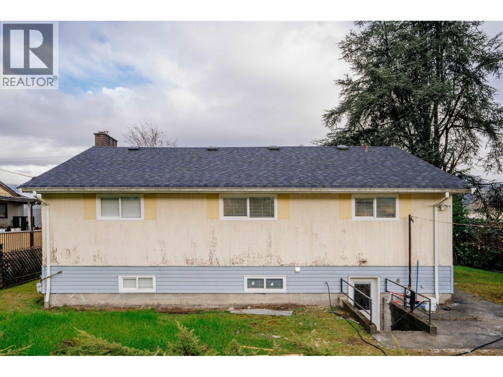 2813 ST JOHNS STREET, Port Moody